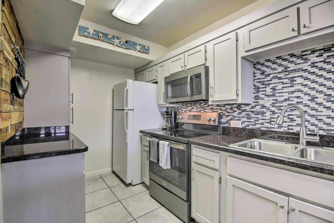 Beach Haven With Shared Amenities - Steps To Beach! Apartment South Padre Island Exterior photo